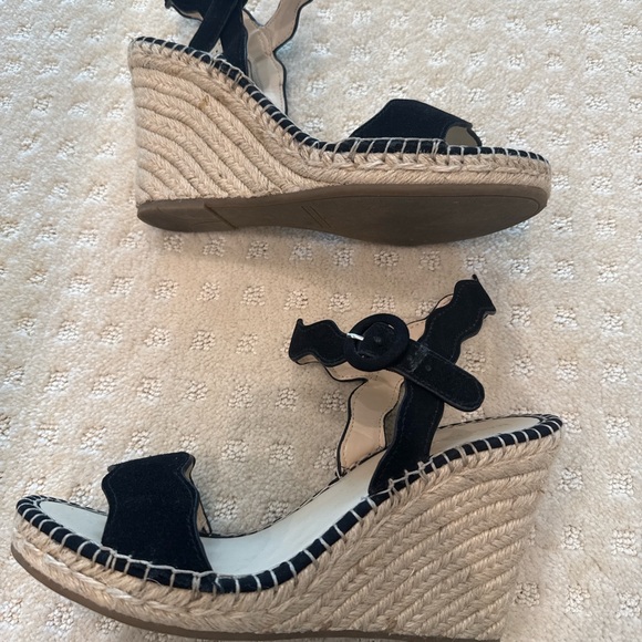 Marc Fisher Black Suede Scallop Espadrille Wedge Sandals Size 10M - Picture 7 of 11
